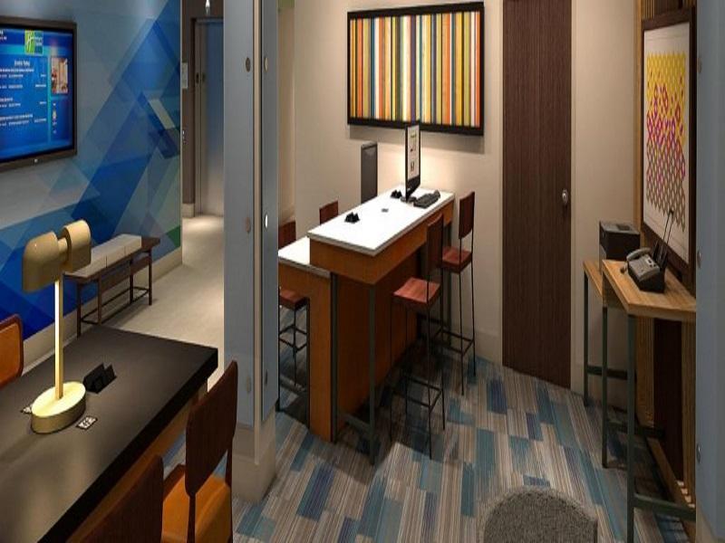 Express & By Ihg 3* Hammond