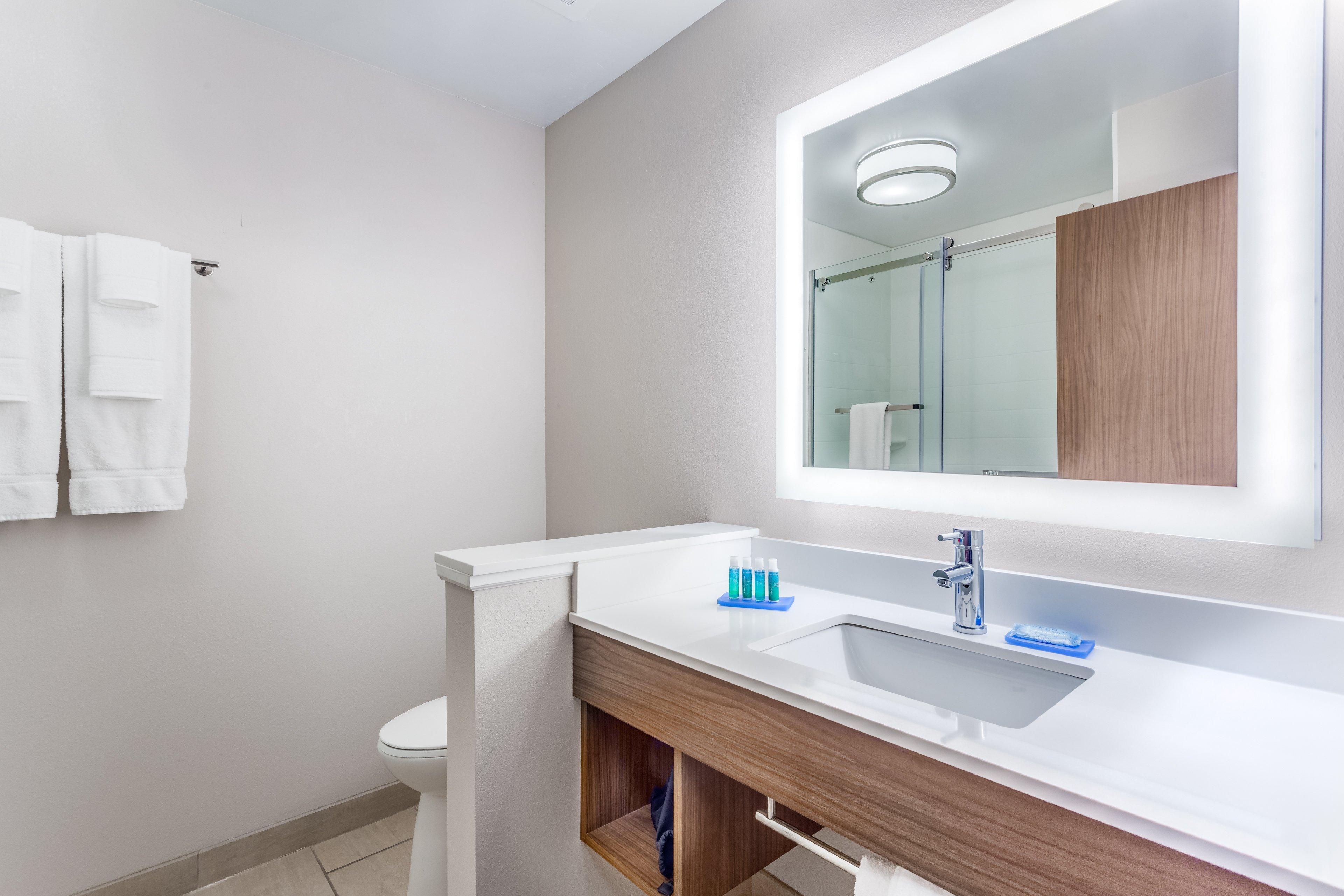Hotel Express & By Ihg